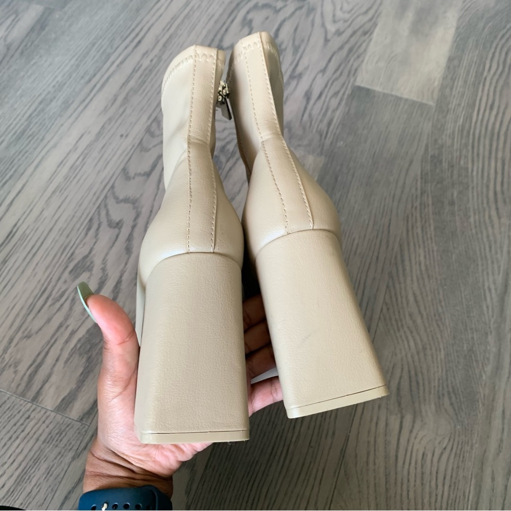 Platform booties - Picture 5 of 6